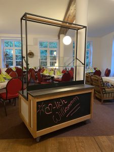 20240621_193545874_iOS